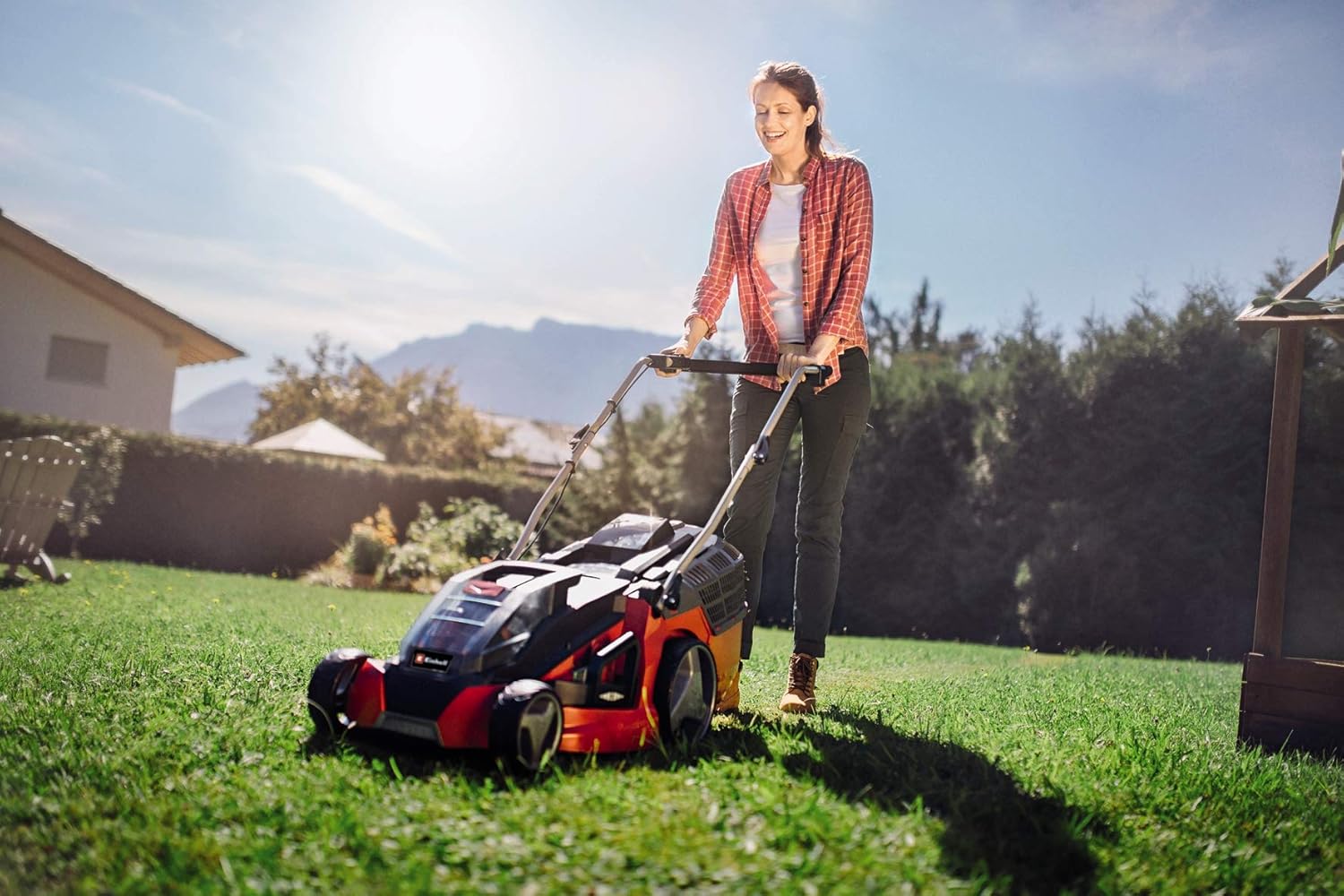 Akku Rasenmäher GE-CM 43 Li M 43 cm 36V Brushless 600 m² 63L Fangkorb 2x Akku 2x Ladegerät Mulchfunktion
