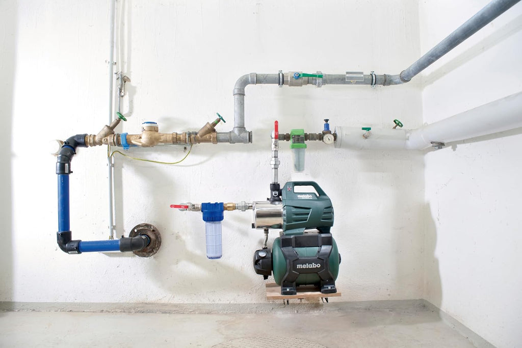 Hauswasserwerk Edelstahl 600975000 1300 W 6000 l/h 55 m Förderhöhe mit 24 L Druckkessel
