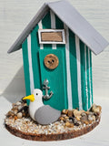 Handgefertigte Mini Strandhaus aus Holz mit Polymer Clay Möwe