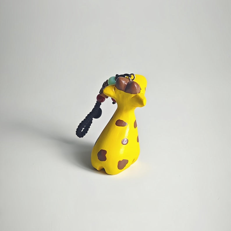 Geschnitzte hölzerne Giraffe Schlüsselbund, handgemachter Anhänger, Glücksbringer, Taschenanhänger, Schlüsselanhänger