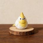 Handgeschnitzte hölzerne Vogelfigur Massivholz – Kleiner Vogel mit Haube – Schreibtisch Dekor Miniaturskulptur – Handgemachtes Geschenk