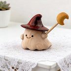 Handgefertigte Holzfigur, Baby-Spielzeug, süßer Holzgeist mit abnehmbarem Zaubererhut und Zauberstab, Schreibtischdekoration, Geschenk für Mädchen