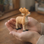 Handgeschnitzte hölzerne Hirschfigur | Kleine Holzschnitzerei Tierstatue | Rustikaler Wald Dekor | Miniatur Hirsch Ornament | Natur Geschenk