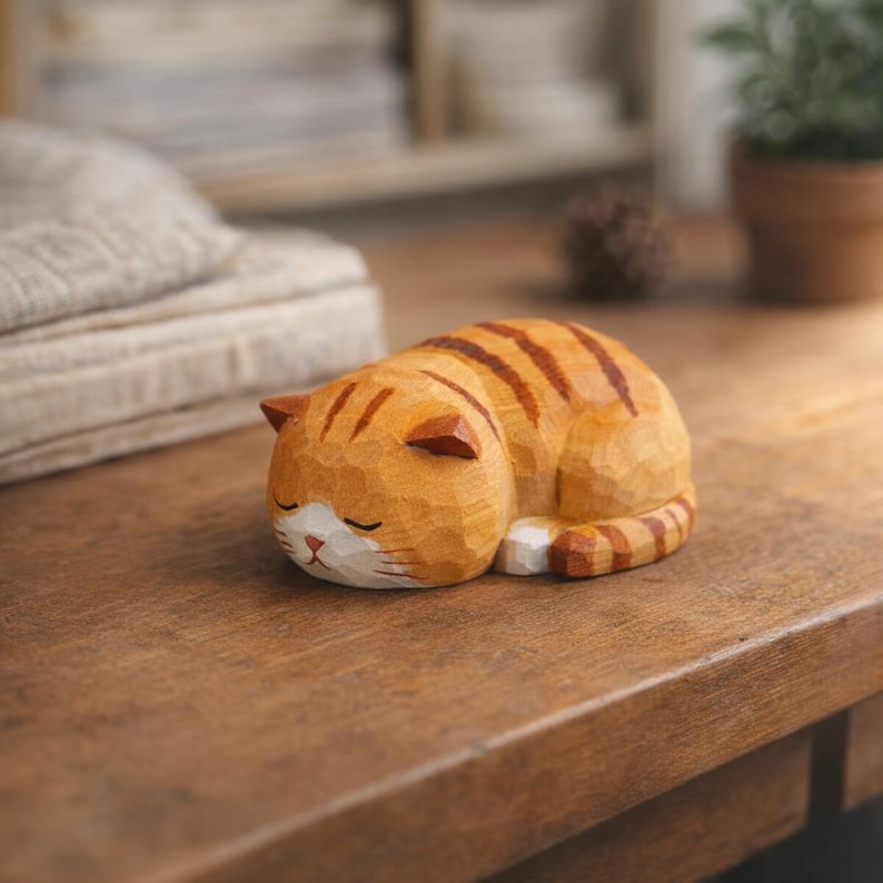 Handgeschnitzte Schlafende Katze aus Massivholz | Waldorf Montessori Dekor | 6 x 5 x 3 cm | Katzenliebhaber Geschenk