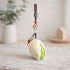 Handgeschnitzter Holz Pistazien Schlüsselanhänger, Japanischer Stil Taschenanhänger, Holz Schlüsselanhänger, handgemachter Holz Charme