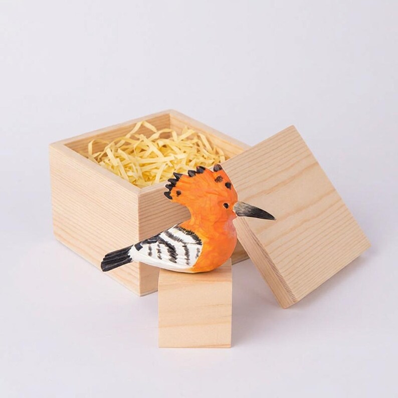 Handgeschnitzte Holz Wiedehopf Figur handbemalt Vogel Ornament rustikale Schreibtisch Dekoration einzigartiges Geschenk für Naturliebhaber