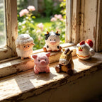 Handgeschnitzte hölzerne Bauernhoftierfiguren – Mini Kuh, Schwein, Schaf, Huhn, Pferd – Handgefertigtes Tierdekor, 4 cm