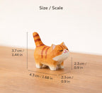 Handgeschnitzte Holzkatzenfiguren, kleines Katzendekor aus Naturholz, 4,3 cm, freistehend