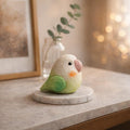Handgefertigte Holzfigur Papagei 5 cm - Mini Holzvogel Deko für Schreibtisch Regal
