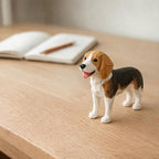 Handgefertigte Holzfigur Beagle | Hund aus Holz Ornament | Schreibtisch Dekor
