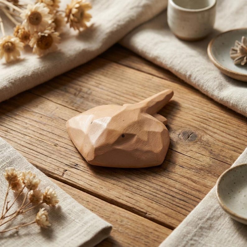 Handgefertigte Otterfamilie aus Holz, Otter- und Babyholzschnitzerei, ländliche Dekoration, Muttertagsgeschenk, Tierskulptur
