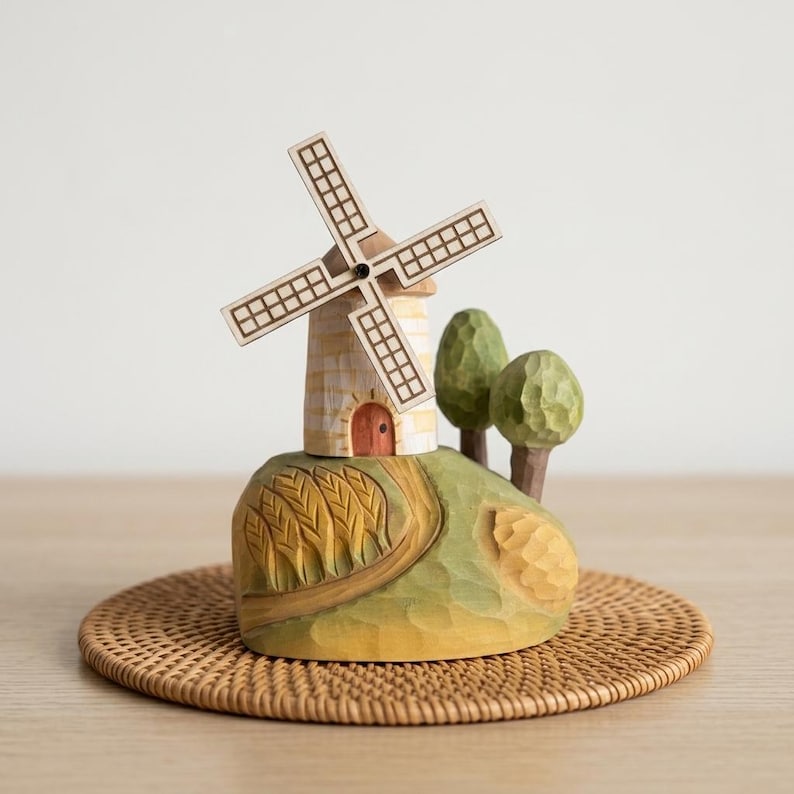Handgeschnitzte hölzerne Windmühle Figur, Cottagecore Dekor, Bauernhaus Miniatur, Geschenk